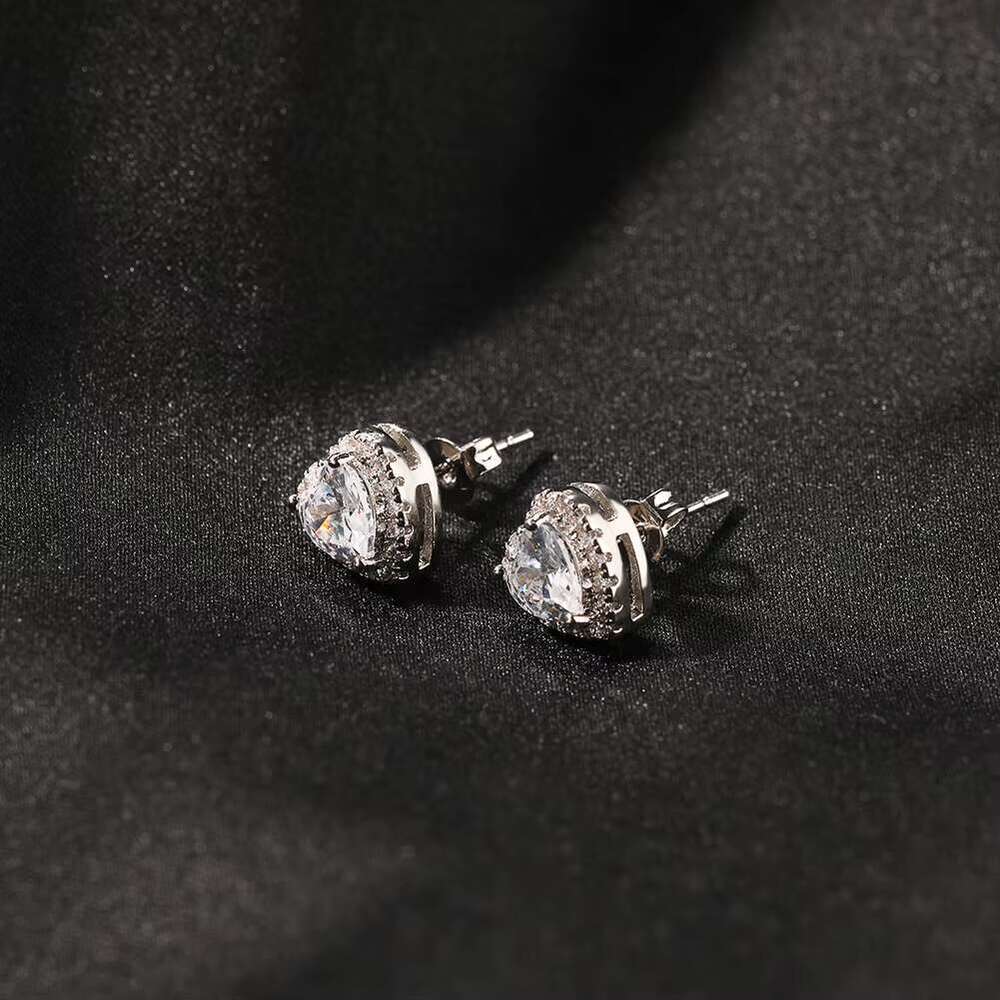 Newly arrived Hip Hop Heart shaped Earnail Decoration Princess CZ Female Screw Back Earrings Rap Singer Jewelry