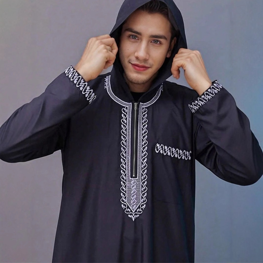 2025 New Designer Clothing New Loose Hooded Men's Embroidered Long Sleeved Muslim Clothing Long Robe Fashion
