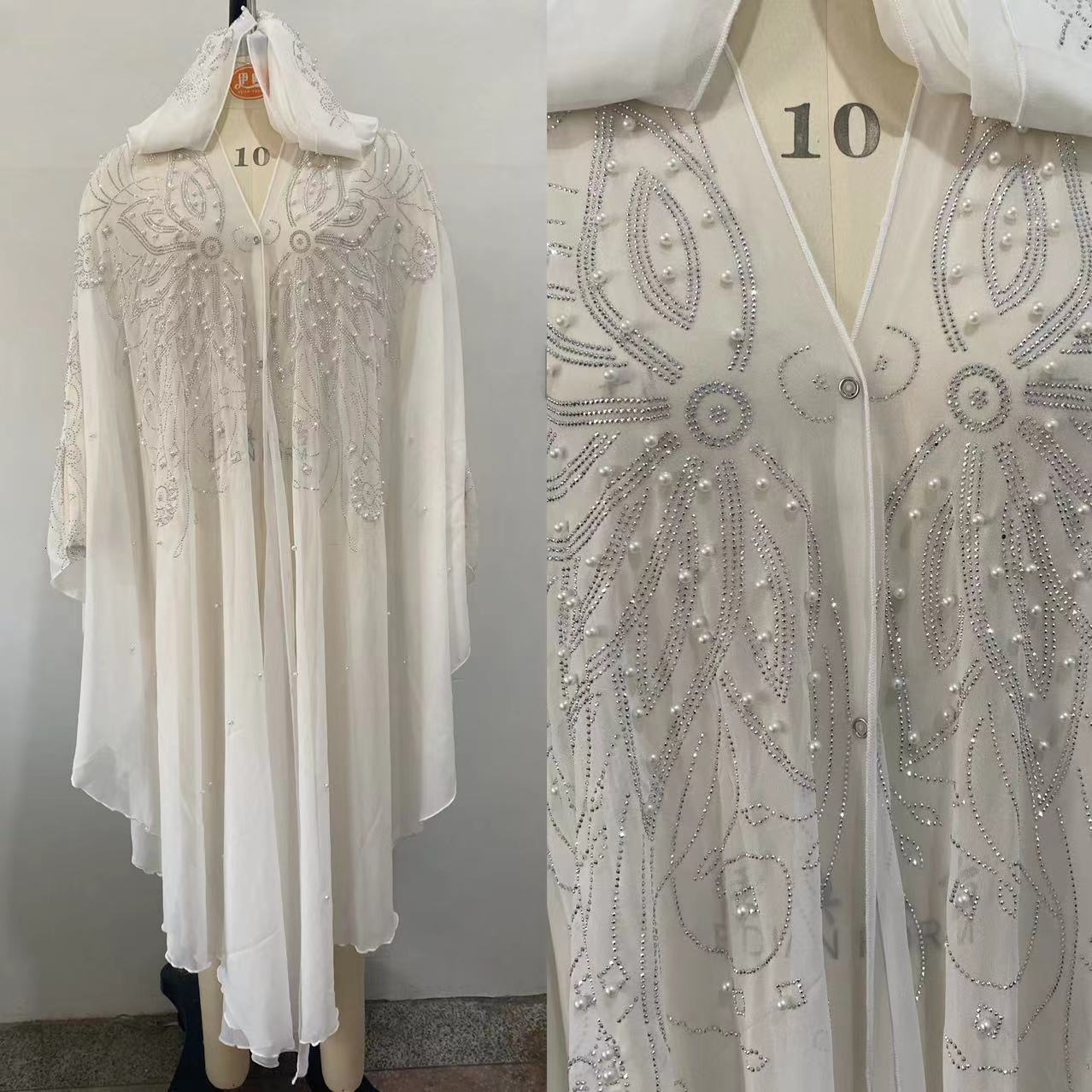 Fashionable Muslim Shawl with Bat Sleeve for Leisure by Designer
