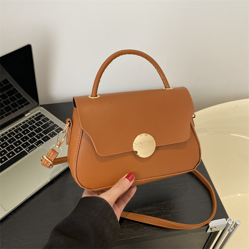 Free Delivery Designer Bag 2025 Winter Solid Color Simple Fashion Casual Texture Trendy One Shoulder Crossbody Underarm Handheld Small Square Bag Luxu