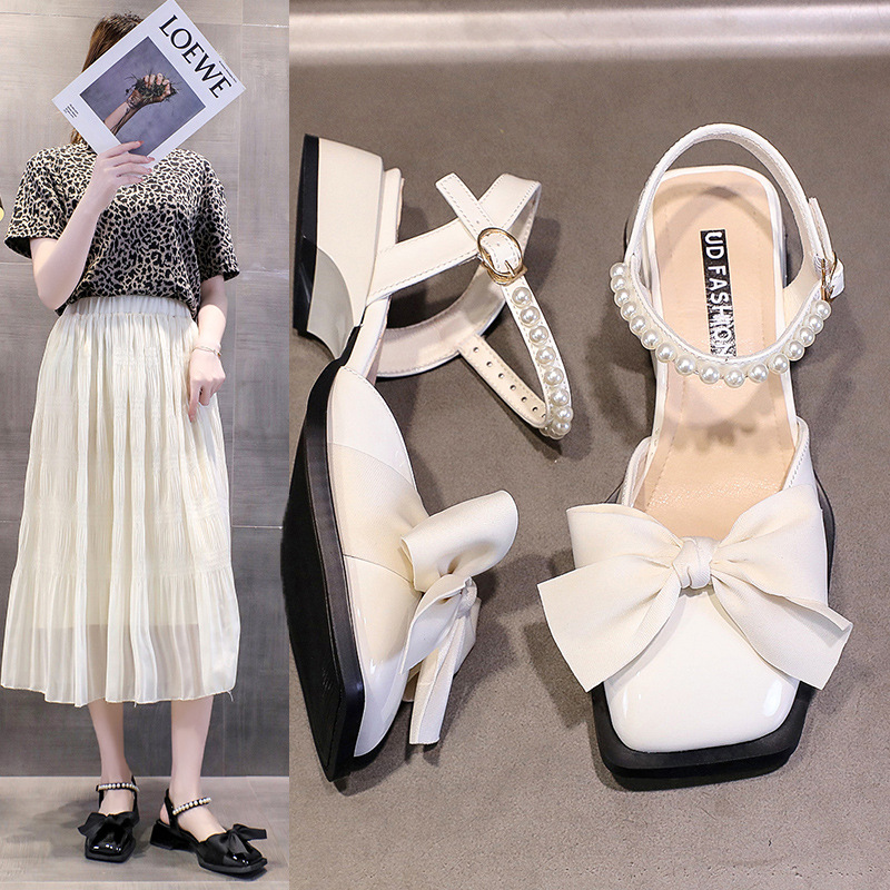 Free shipping designer bow-bow sandals for women in summer 2025, thick-heeled high heels, low-heeled pearl one-strap, versatile