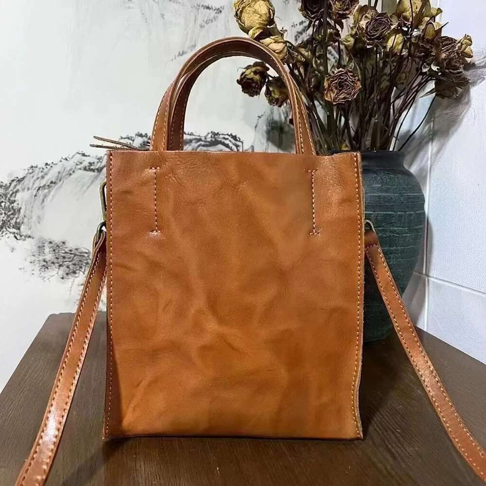 Women's Genuine Leather Bucket Bag Designer Crossbody Small Handbag Fashion Tote Square Cellphone Shoulder Lady Bags