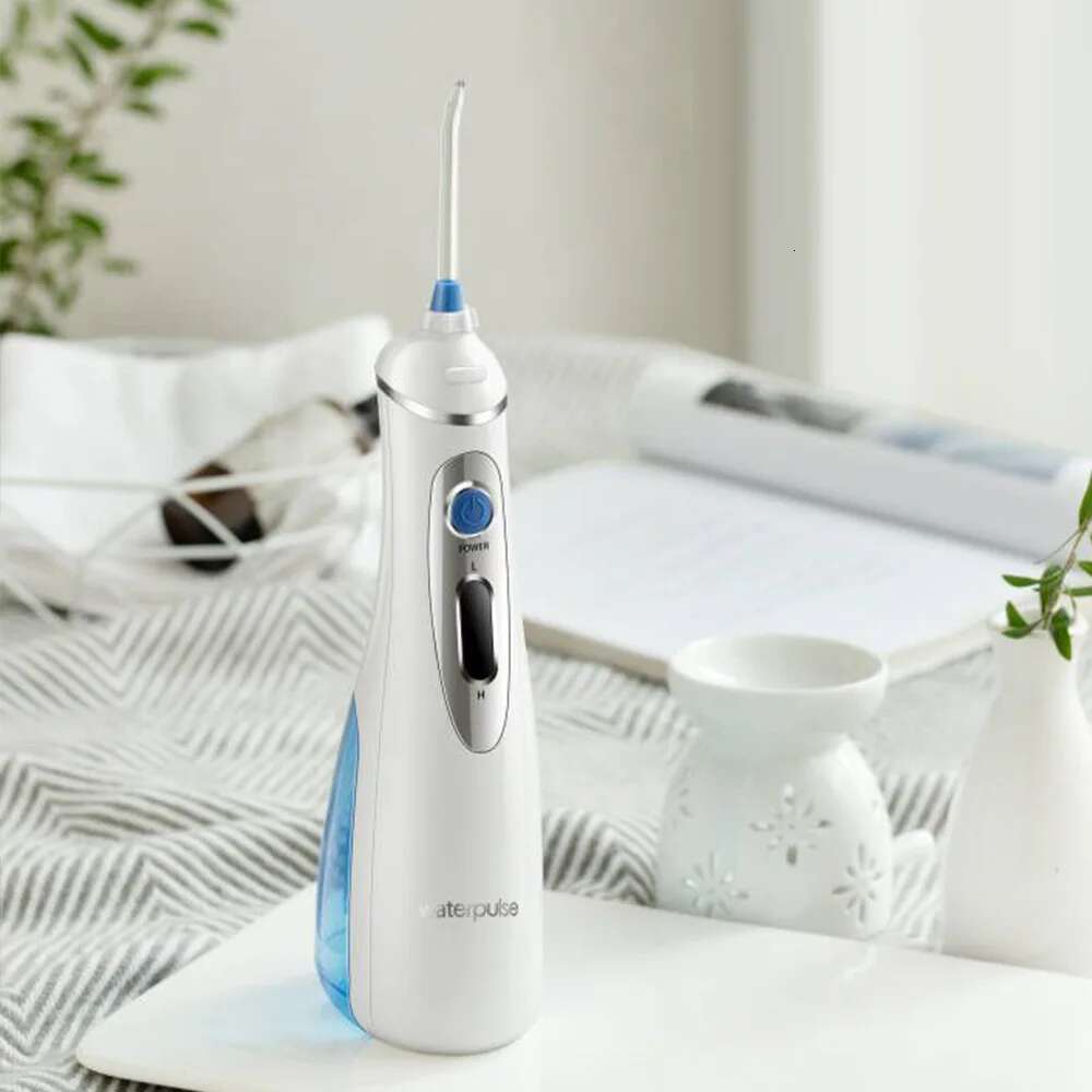Waterpulse oral dental floss irrigator, tooth cleaner 240ML, 3-speed adjustable, 2000mAh, 4 replacement nozzles