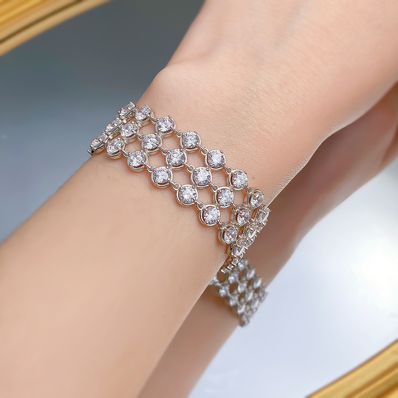 Versatile Fine-Toned Elegance: A High-Quality Solid-Silver Bracelet Adorned With Sparkling Gems