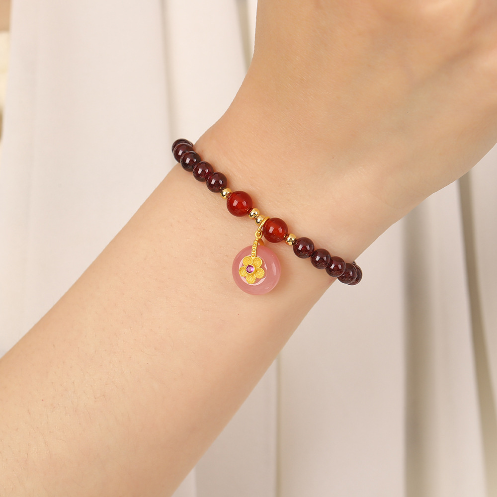 Ins ethnic style wine red bracelet, Chinese peach blossom blossoming, garnet creative bracelet for women