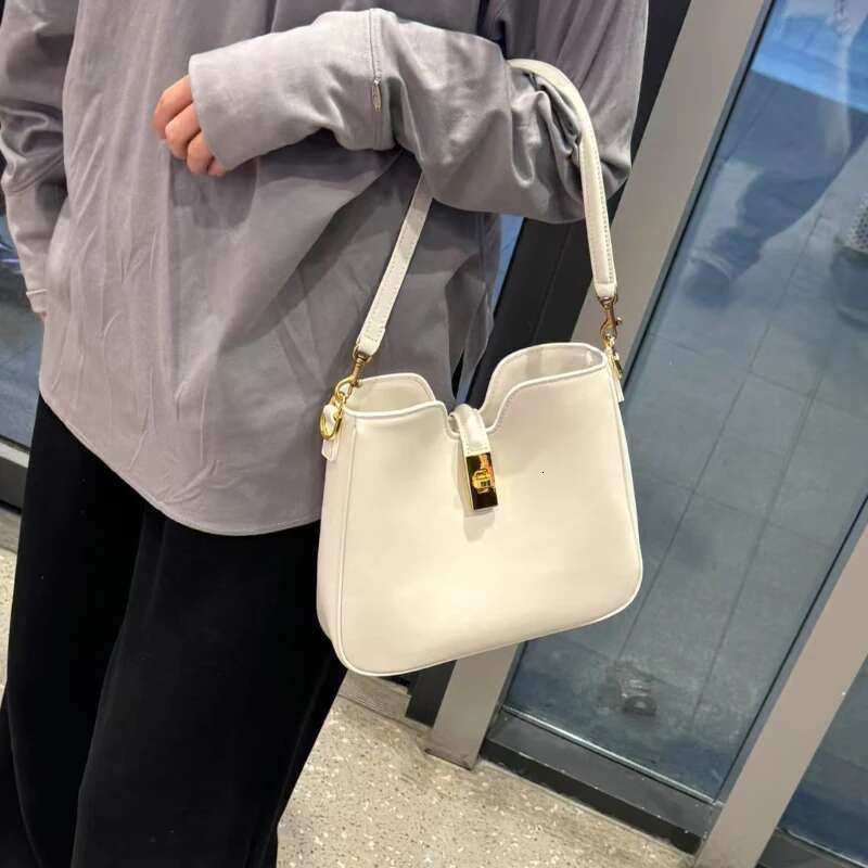 Brand Design Lock Buckle Shoulder Women Genuine Leather Elegant Commute Handbags Concise Fashion Bucket Bags 2025