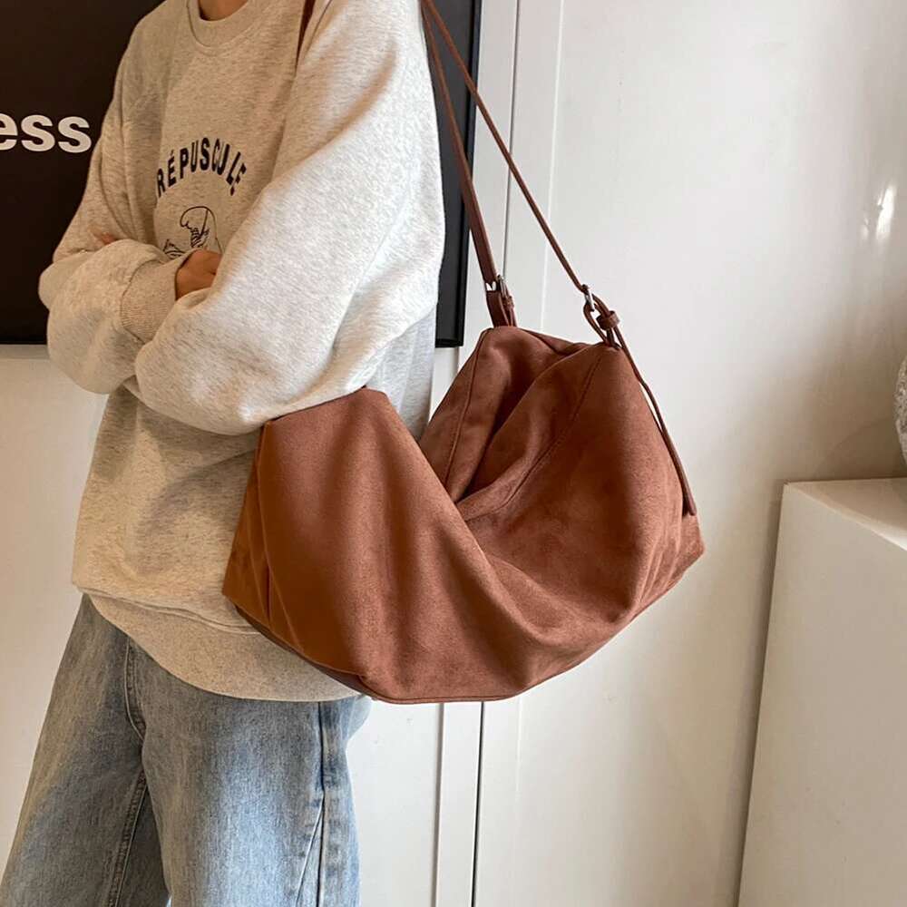 Women Suede Shoulder Autumn And Winter Vintage Women's Bag Large Capacity Retro Handbags Lady Casual Commuter Bags