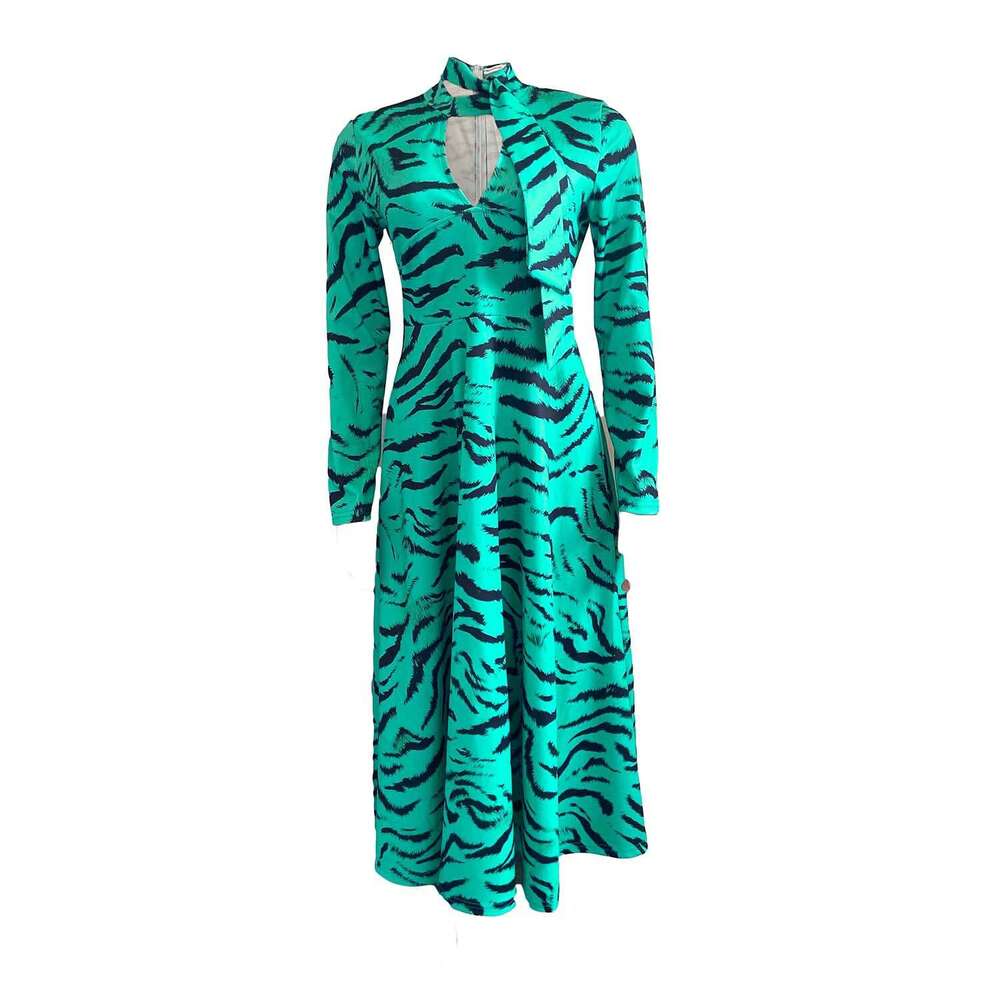 Women's Wear Women's Autumn And Winter Temperament Commuting Long Sleeved High Waist Hem Printed Large Size Dress