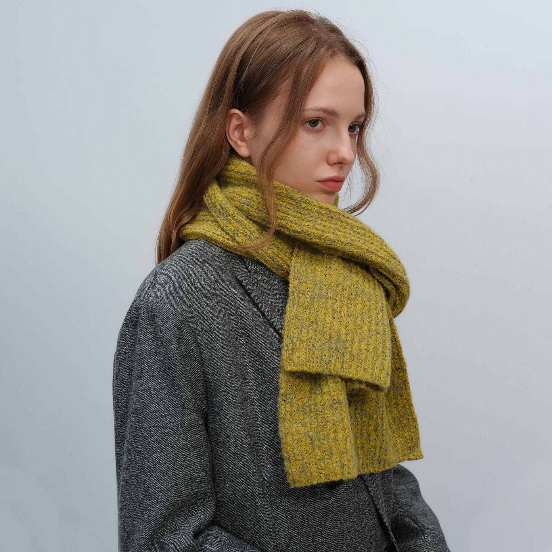 K775 Small design autumn and winter new unisex multi-color gradient thick warm fashion knitted wool scarf