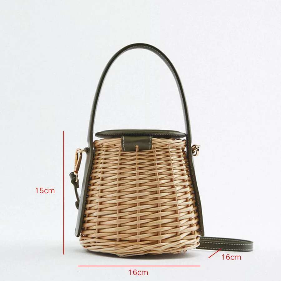 Women's Handbag Drowstring Straw Beach Bag Summer Woven Bucket Crossbody Shoulder Bags Bohemian Female Handmade Rattan Tote