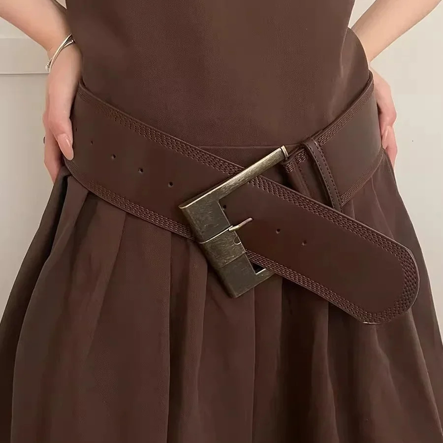 Desinger Belts For Women Vintage Wide Waistband Plus Size Western Cowgirl Cowboy Goth Y2k Brown Middle Ages Fashion Belt Female 250517