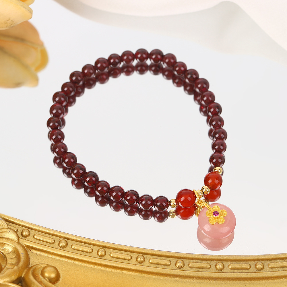 Ins ethnic style wine red bracelet, Chinese peach blossom blossoming, garnet creative bracelet for women