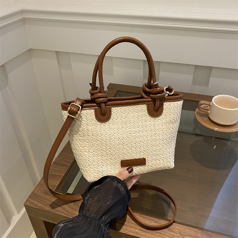 Free Delivery Designer Bag Rural Style Hand Held Straw Bucket For Women 2025 New Summer Light Niche High End Feeling Crossbody Woven Luxury Bag
