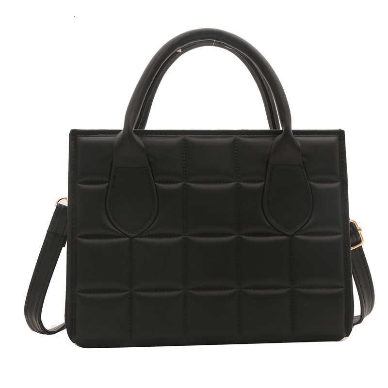 Free Delivery Designer Bag This Year's Popular Fashion Korean Version Versatile Women's Solid Color Hand 2025 New Single Shoulder Crossbody 