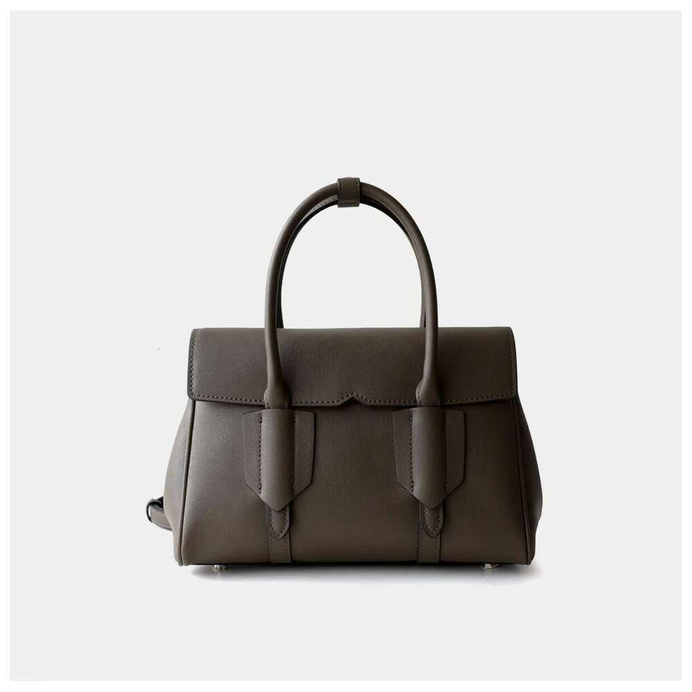 Women's Bags Designer Women's Bags Designer VOAETEC New Travel Shoulder Handbag Cowhide Briefcase Tote Leather Women's Bag Large-Capaci