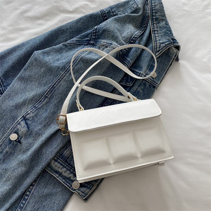 Free Delivery Designer Bag 2025 Fashion Versatile Western Simple Small Exquisite Temperament Cross Shoulder Hand For Women Instagram Luxury Bag