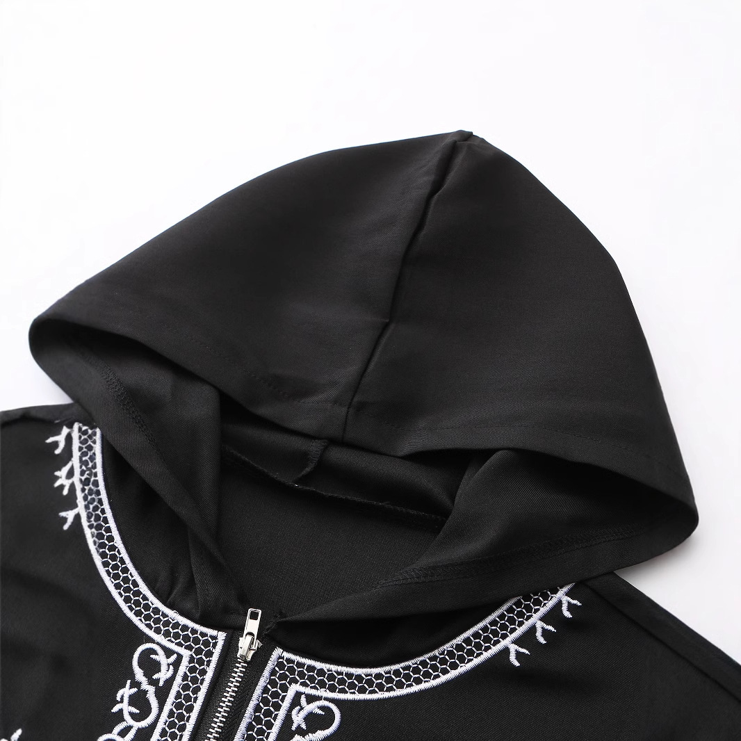 2025 New Designer Clothing New Loose Hooded Men's Embroidered Long Sleeved Muslim Clothing Long Robe Fashion