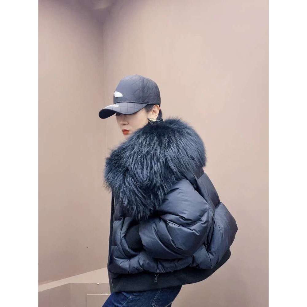 2023 Winter Puffer Jacket Women Large Real Raccoon Fur Collar Short Female Parkas Thick Warm 90% Goose Down Coat Loose