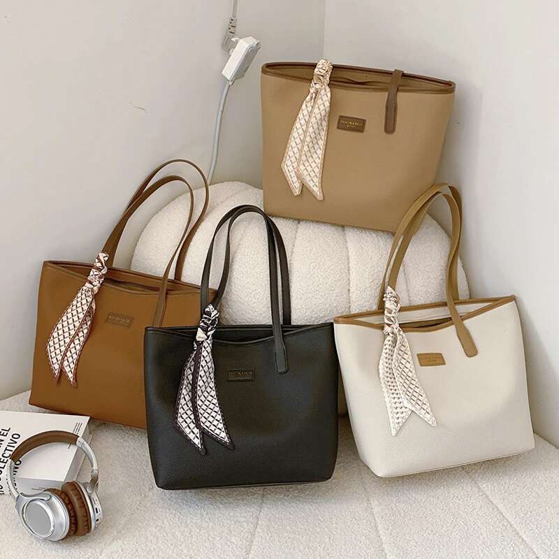 Large Capacity Women's 2024 New Trendy Summer Minimalist Versatile Shoulder Bag For Leisure, Work And Commuting Tote