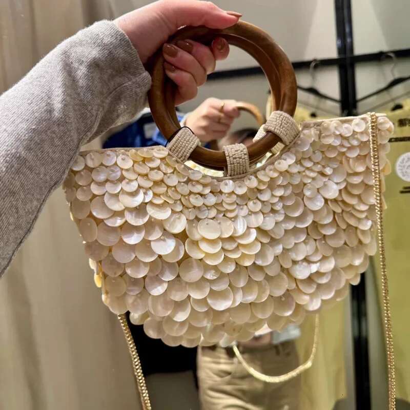 Designer Fairy Shell Handbag, Handmade Round Sequin Wooden Handle Tote Bag,Women Exquisite Beach Travel Vacation Purse