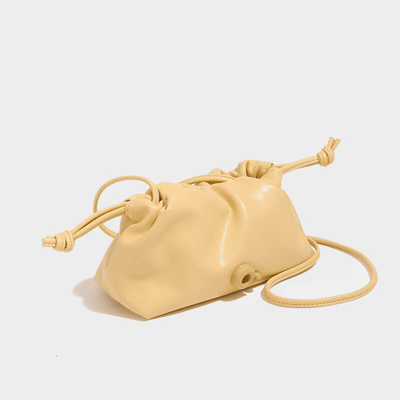 Women's Bags Designer Soft Leather Pleated Cloud New With A High-End Feeling, Fresh Sweet Crossbody Bag, Casual, Compact And Lightweight Carrying