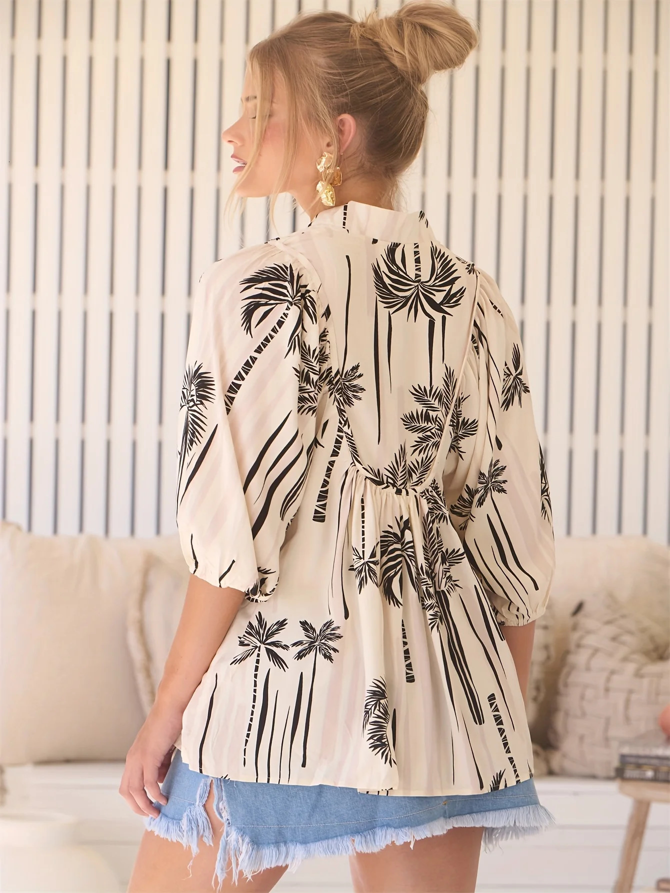 Plus Size Womens Elegant Beach Shirt Slightly Stretch Fabric Random Print Pattern Threequarter Sleeve Beachwear Tropical 250514