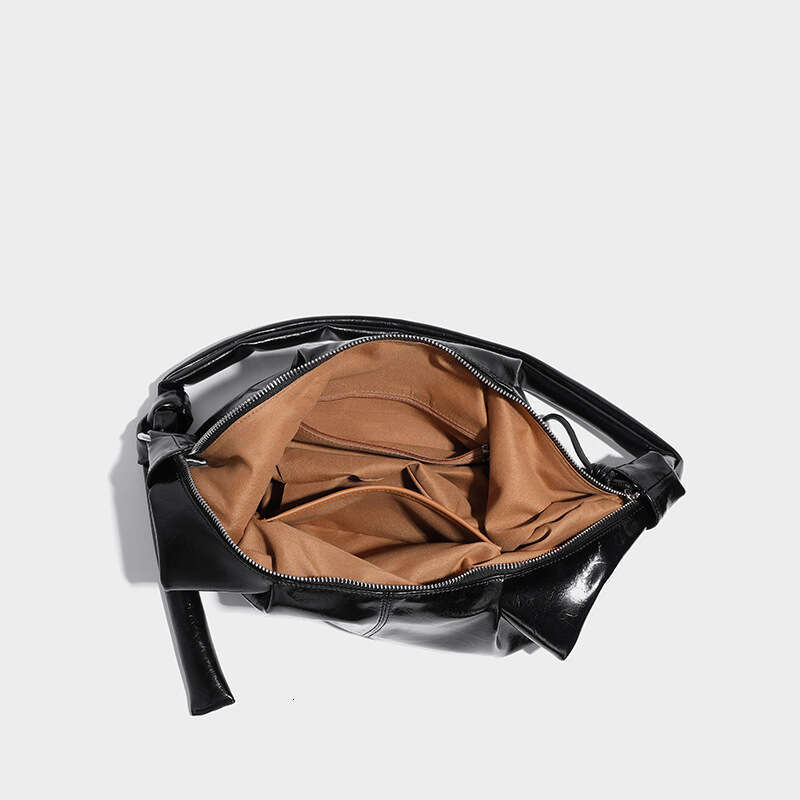 Women's Bags Designer Internet Celebrity's Korean Version Oil Wax Leather Horn Bun New Niche Single Shoulder Crossbody Commuting Versatile D