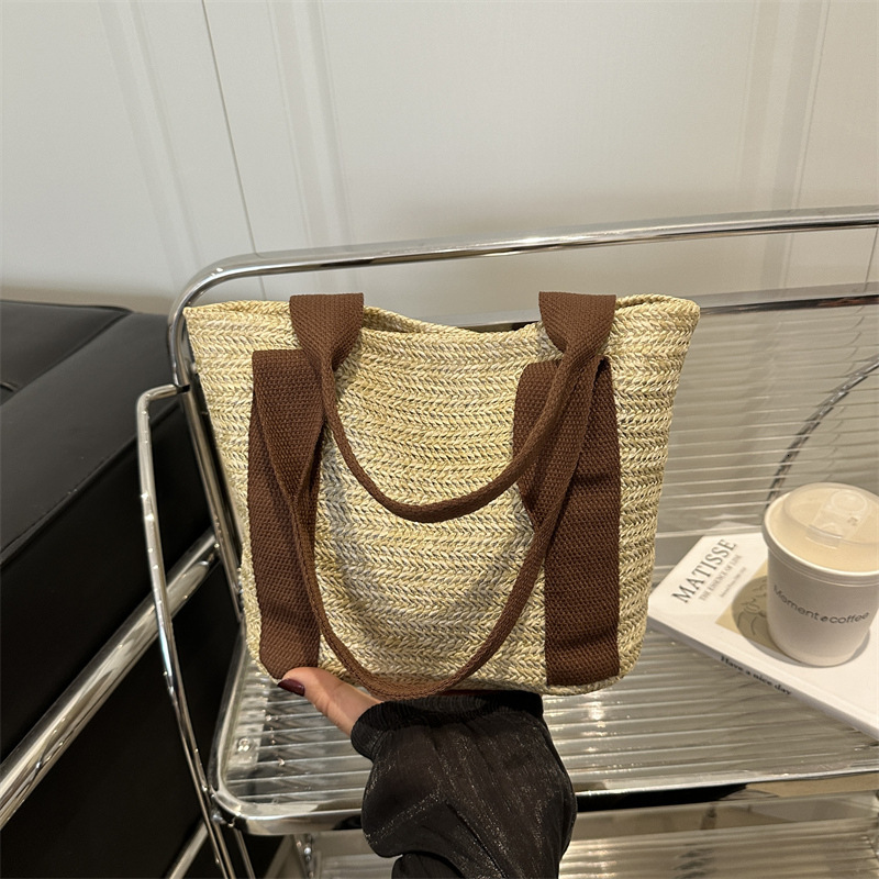 Free Delivery Designer Bag 2025 Spring Grass Women's Large Capacity Wind Woven Leisure Versatile Camping Picnic Bag Luxury Bag