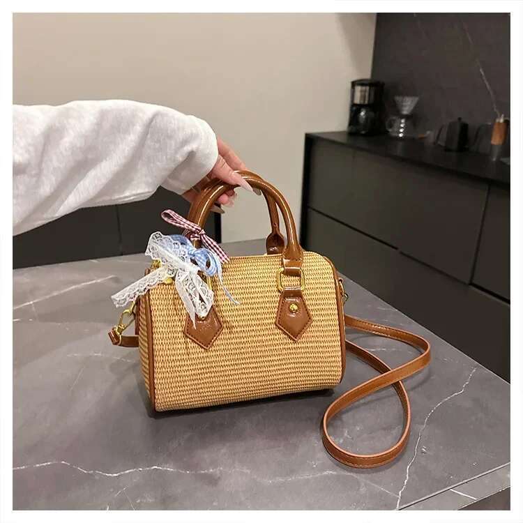 2025 Cloud Puff Vegan Tote Bag Convertible Top Handle Crossbody Pillowy Minimalist Effortless Aesthetic