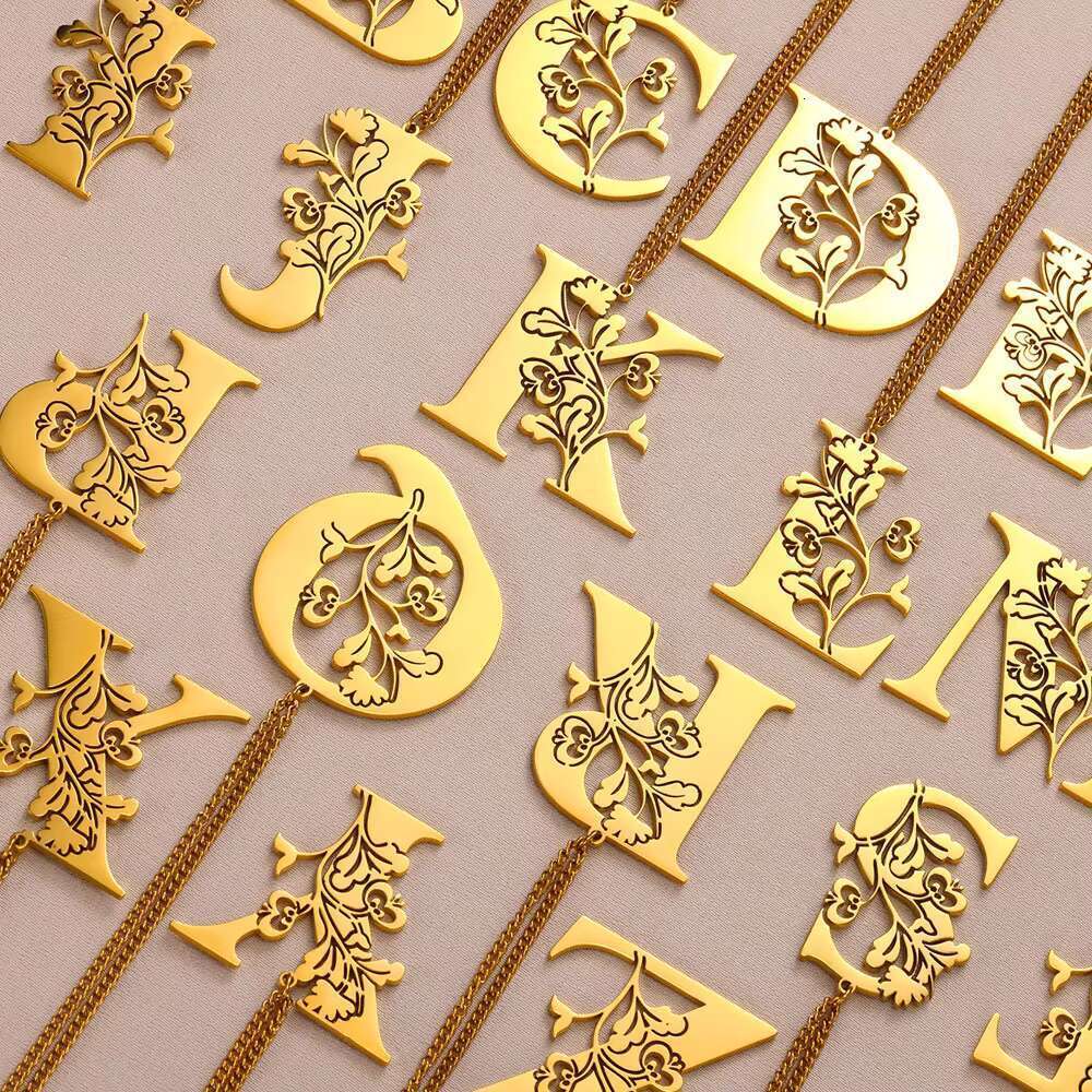 Classic style gold-plated stainless steel name necklace, men's/women's wedding party names and surnames