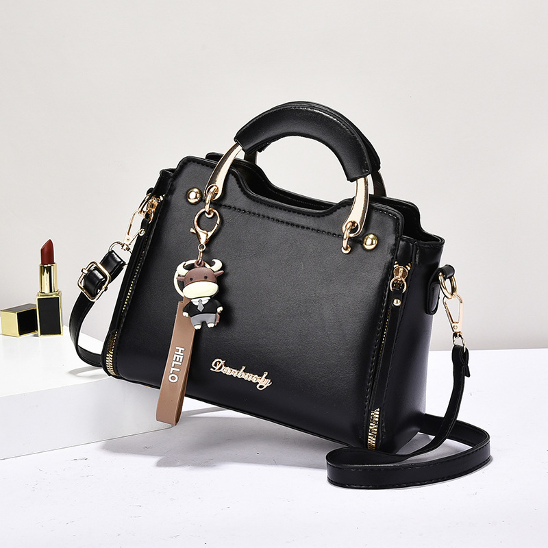 2025 New Fashionable Handbag with Western Style Large Capacity Multi layer Versatile Women's Single Cross Shoulder Bag Trend