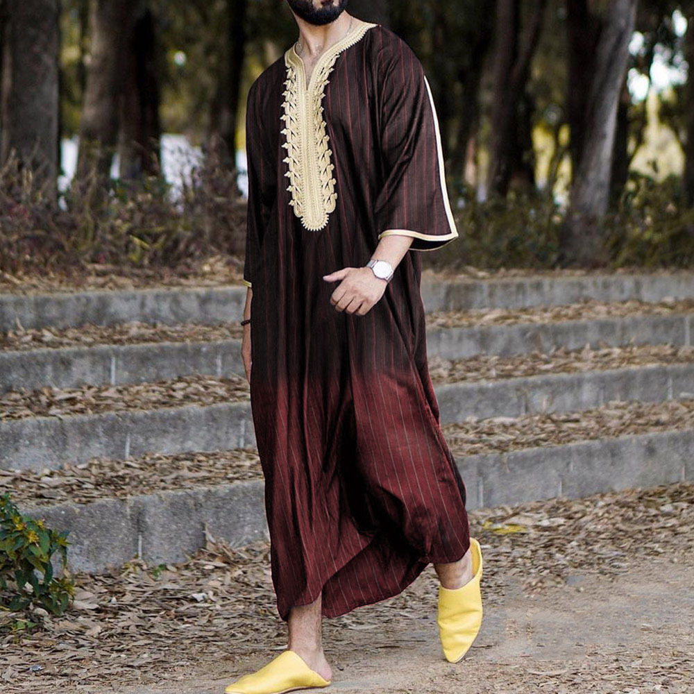 Designer Clothing Summer Arabian Robe Loose V-neck Short Sleeved Printed Men's Muslim Clothing 2025 New Style