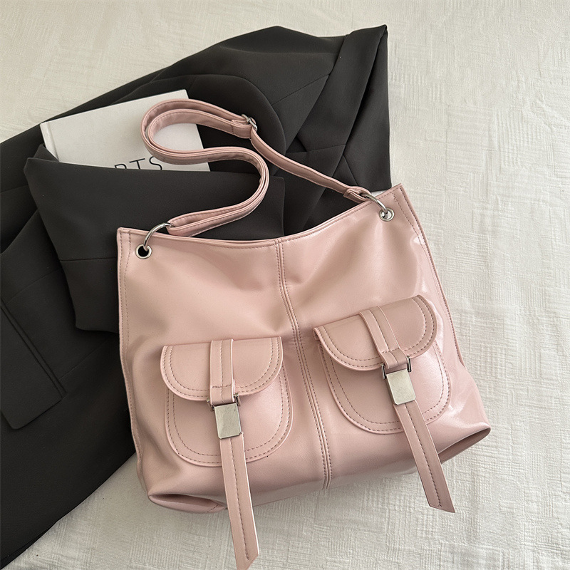 Free Delivery Designer Bag Korean Version Of Large Capacity Fashionable Motorcycle 2025 New Style Simple And Luxurious One Shoulder Crossbody Tote Pop