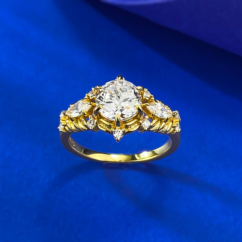 Elegant S925 Sterling Silver Oval Shape Cubic Zirconia Ring with Gold-Plated Detailing, Perfect for Engagements and Special Occasions.