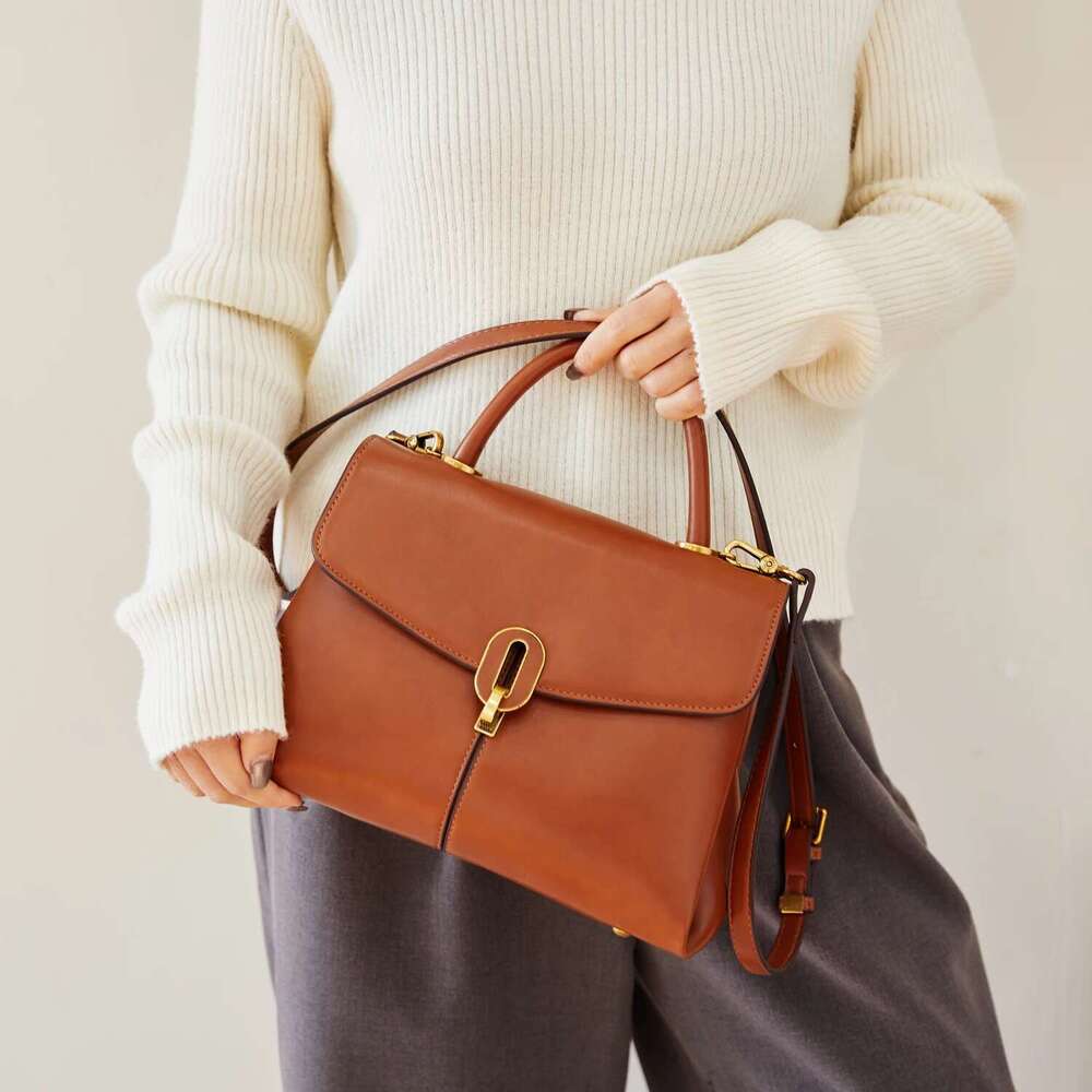 Women Fashion Handbags Metal Buckle Design Stylish Shoulder Trendy Daily Use Bags Brown PU Leather Versatile Crossbody