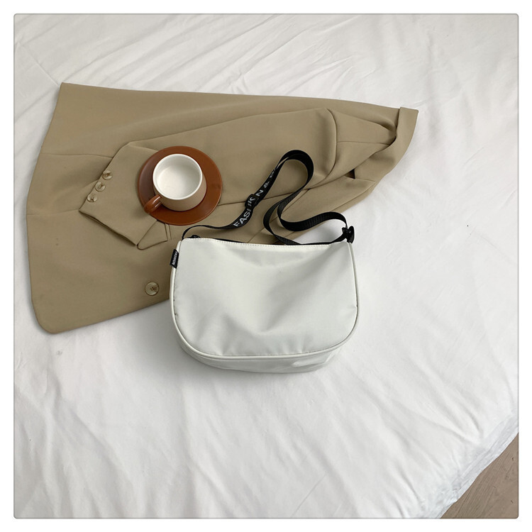 Top brand high-quality fashionable multifunctional celebrity dumpling bag Korean version spring new handbag daily women's shoulder crossbody bag 