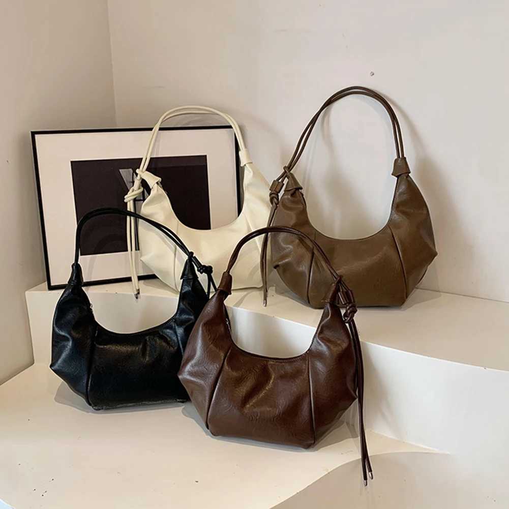 Crescent Bag PU Leather Solid Color Shoulder Bag for Women Adjustable Strap Underarm Bag Zipper Hobo Bag for Work Travel M250520