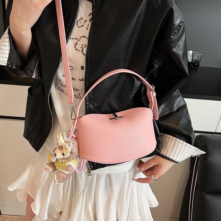 Free Shipping Designer Bag 2025 Spring/summer Women's High End Handbag Fashion Leisure Niche New Multi Functional Shoulder Crossbody Bag Work Pil