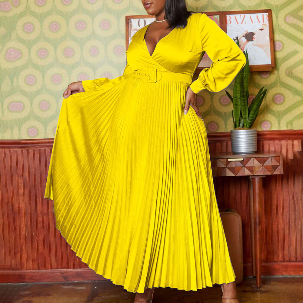 Women's Wear Large Size Women's Clothing New V-Neck Fashionable Temperament Solid Color Pleated Dress
