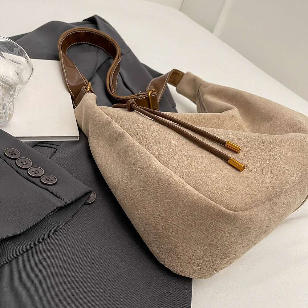 Women Suede Shoulder Adjustable Strap Crossbody With Zipper Messenger Bag Solid Handbag For Work Travel