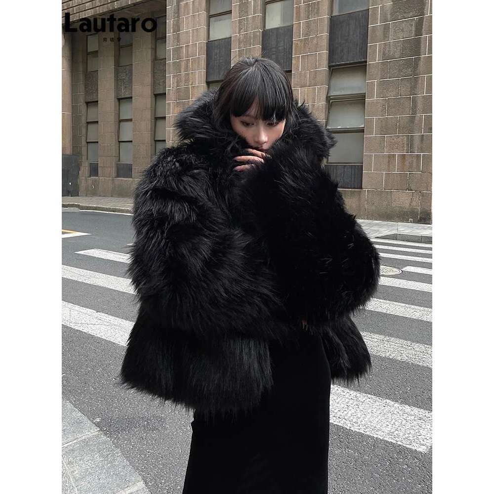 Lautaro Winter Cool Oversized Casual Soft Thick Warm Black Hariy Shaggy Faux Fur Coat Women Turn-down Collar Fluffy Jacket 2023