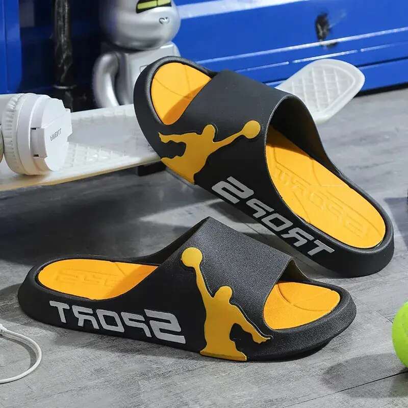 Slippers Men With A Feeling Of Stepping On Feces In Summer Casual Sandals For Teenagers Outdoor Sports Basketball