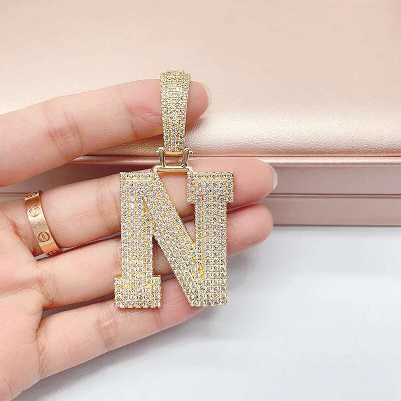 Hiphop Moissanite R Letter Pendant s925 Sterling Silver D Color Moissanite Alphabet Pendant Necklace for Women Men INS Gift