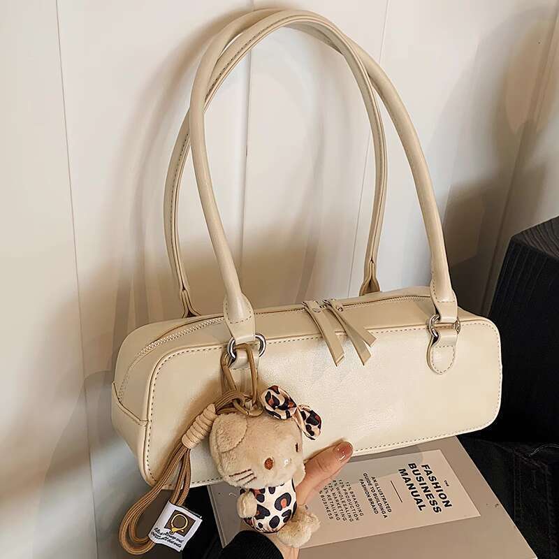 High end armpit women's 2025 new niche single shoulder French stick large capacity commuting bag