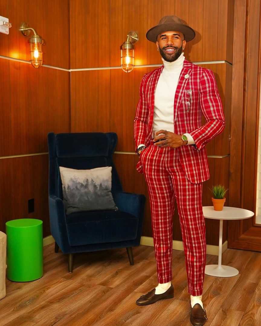 Classic Fit Check Wedding Tuxedos 2 Piece Set Jacket Pants Notched Lapel Men Suit Red Groom Wear Party Suits Customized