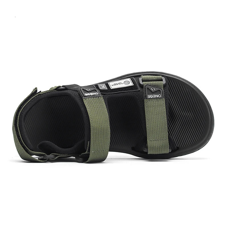 A Pair of Mens Summer Casual Shoes Fashionable Sports Trendy Wear-Resistant Sandals Cool Beach Shoes 250515