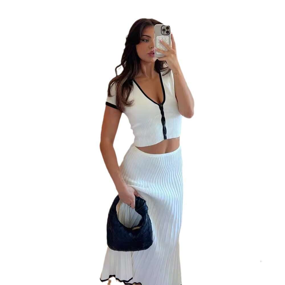 Popular spring and summer elegant dress set for women, 2-piece set, casual commuting fashion, 2025 temperament versatile new trend clothing ins