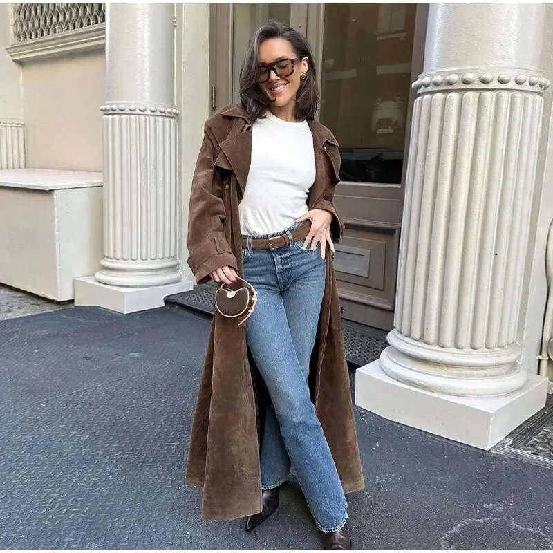 European American 2025 autumn women's trench coat temperament, khaki imitation leather double breasted lapel coat, new style with chic and elegan