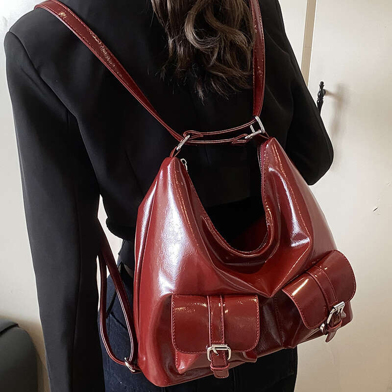 High quality and stylish tote bag for women, 2025 new niche commuter crossbody bag, small backpack
