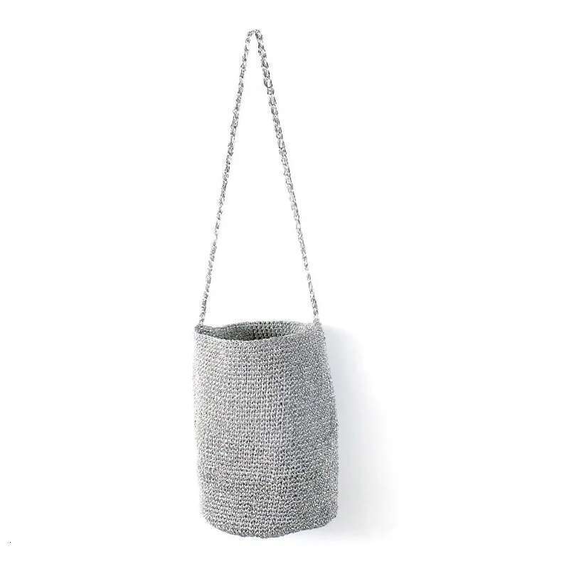 2025 Fashion Hand-woven Sier Hand-Headed Bucket Large Capacity Design Straw Casual Beach One-Shoulder Armpit Bag